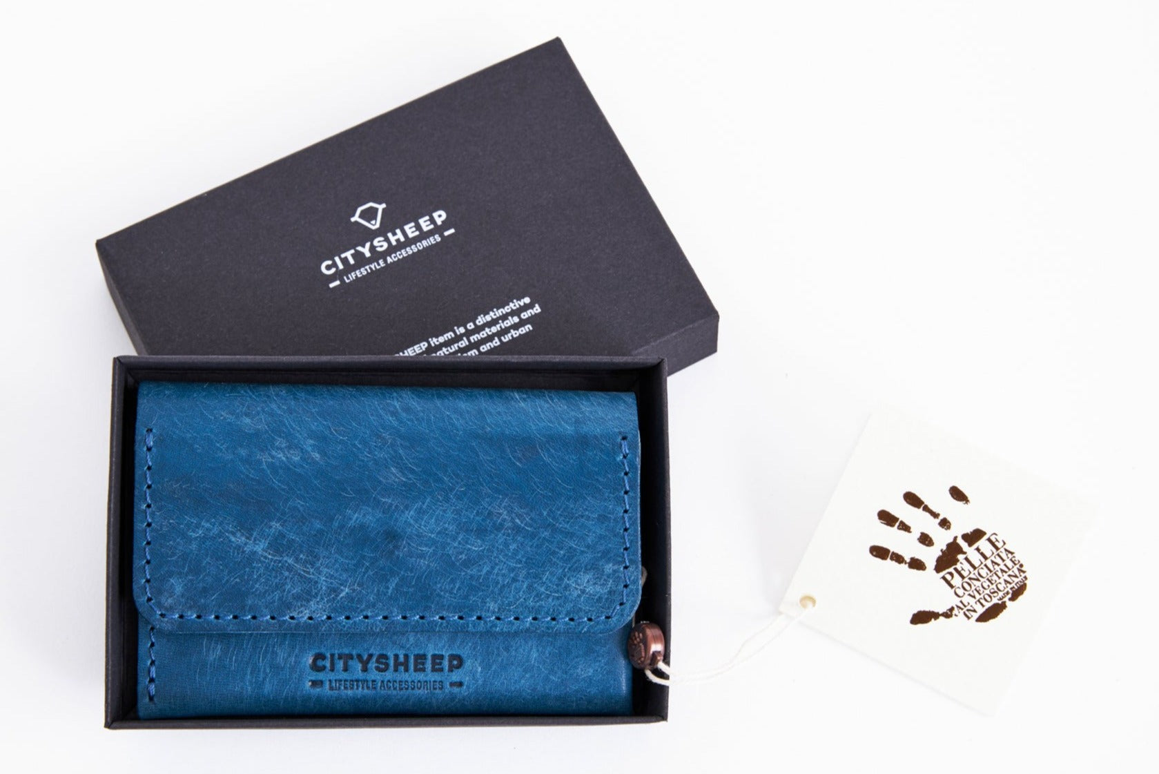 Small Leather Wallet, made from Italian Veg Tanned leather Ocean Blue color