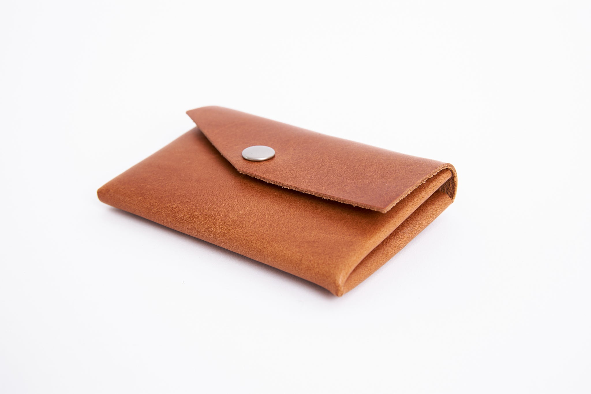 Stitchless Full Grain Leather wallet gets patina over time