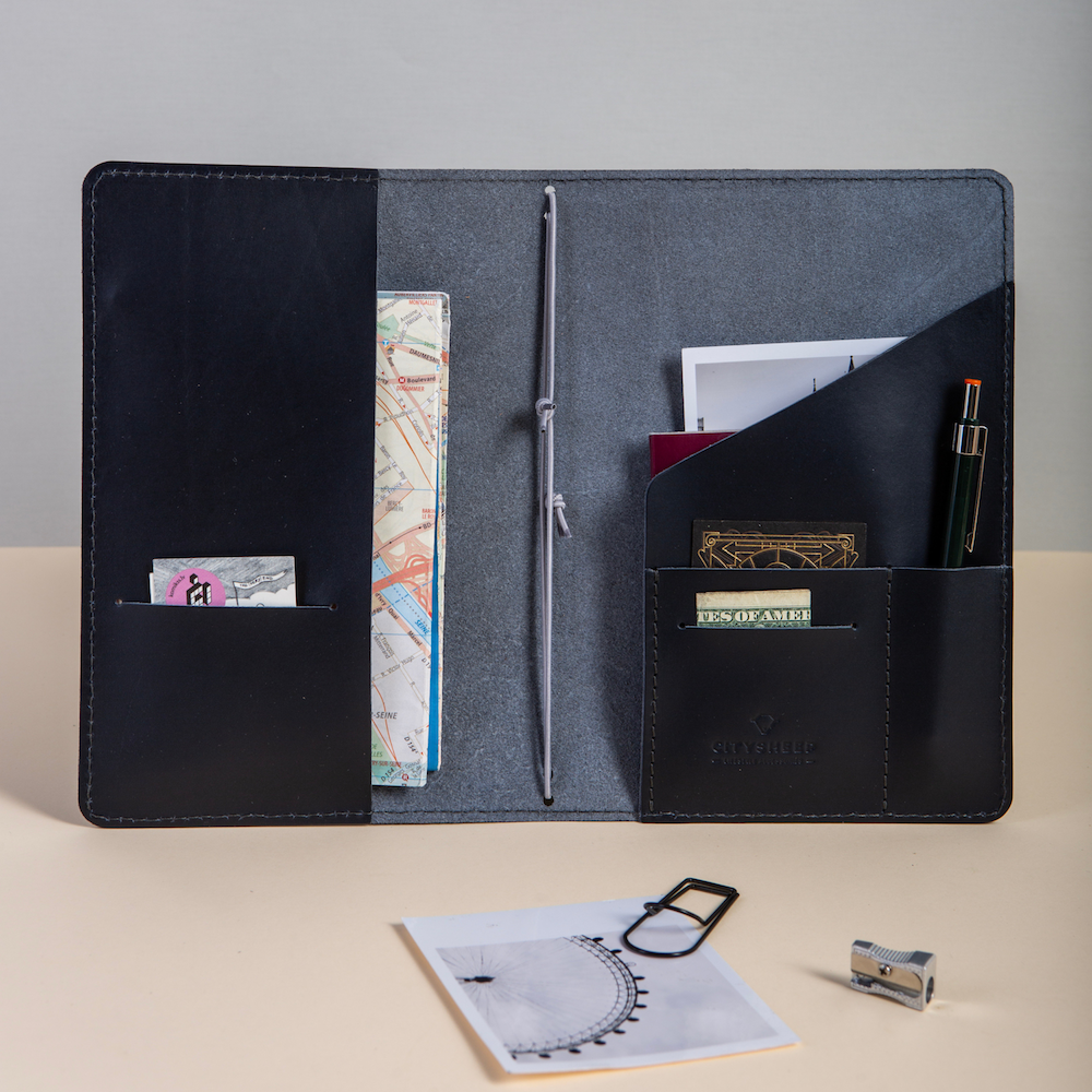 Natūralios odos užrašų knygelė CARRY MORE/ Tamsiai Mėlyna