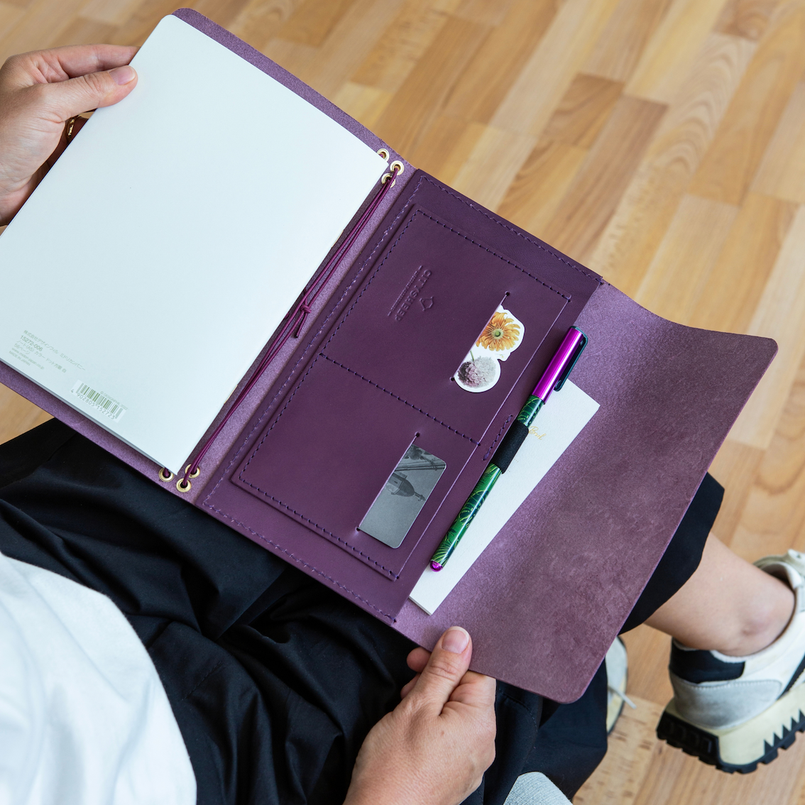 Odinė užrašinė CARRY ALL/ Violetinė