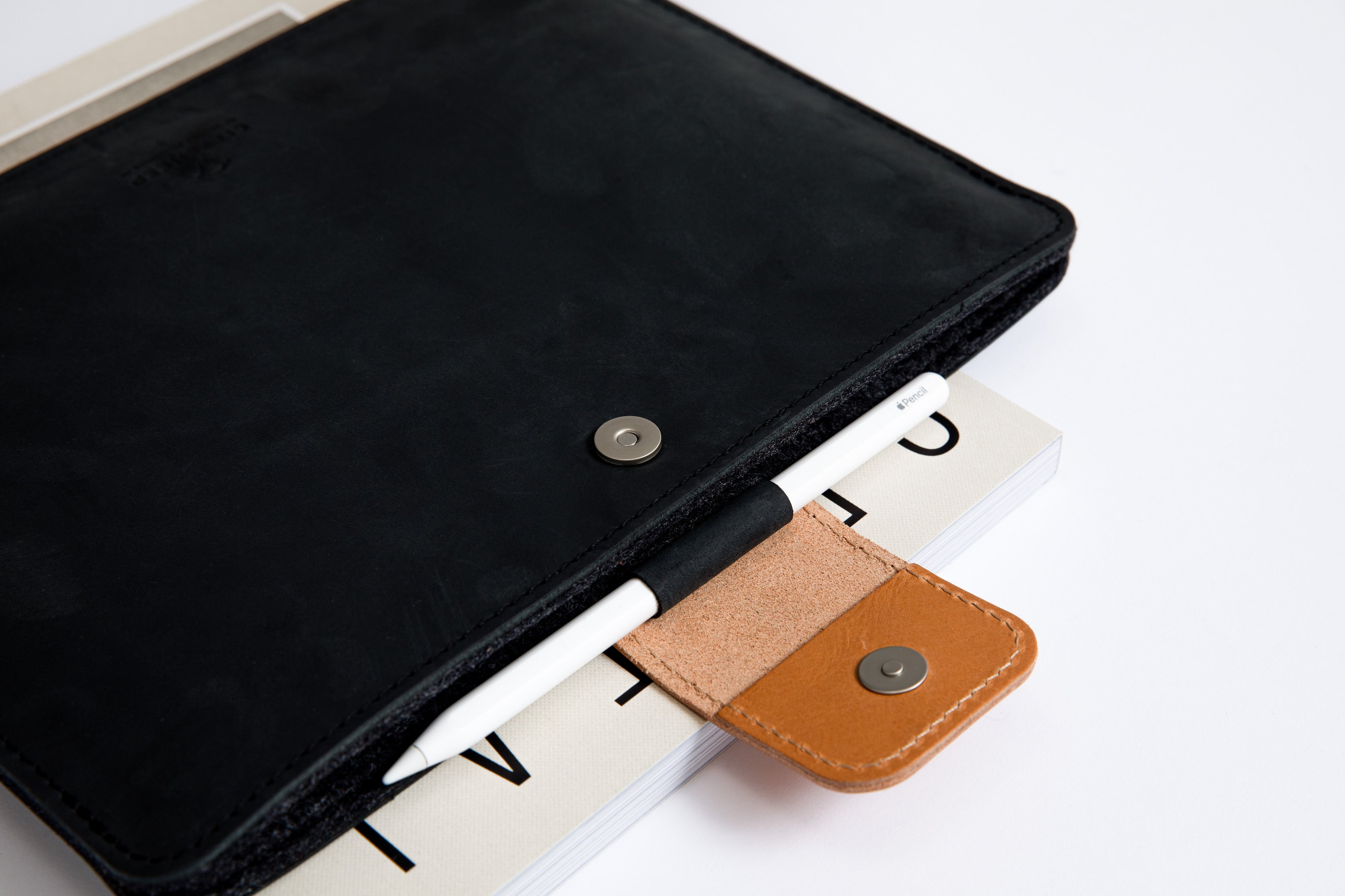 Leather MacBook Sleeve lined with wool felt for top protection
