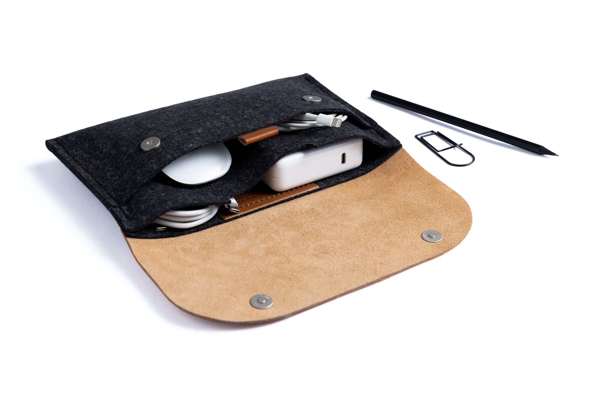 cable organizer bag for mouse, chargers, cables and other accessories.