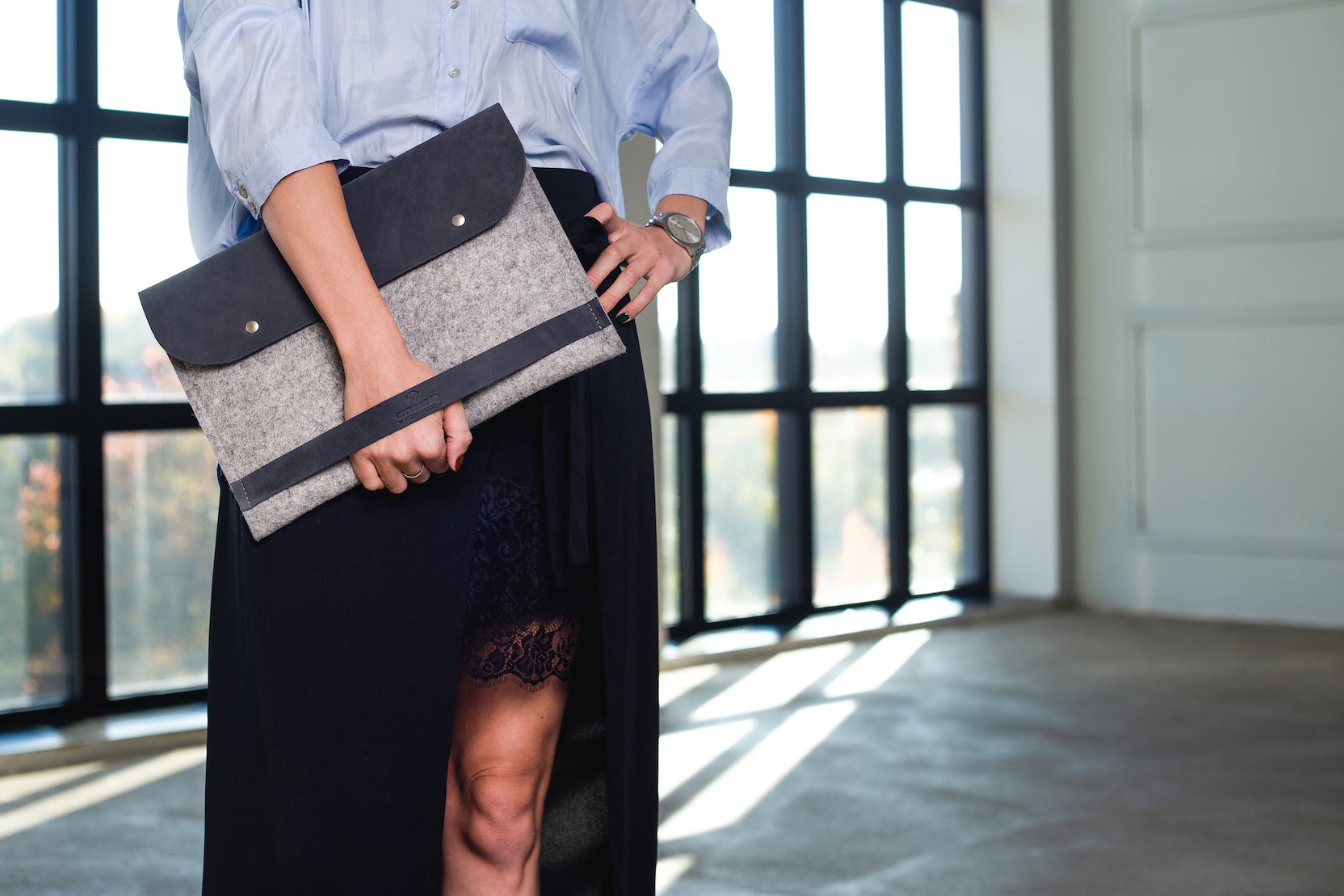Leather MacBook Case Sleeve in Light Grey wool felt and grey full grain leather